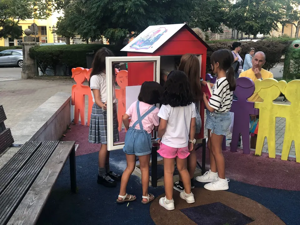 caseta lectura Ribadeo