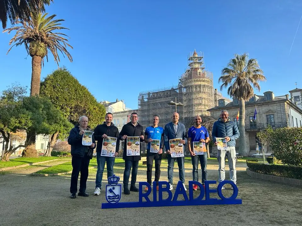 020224 Foto presentaci&oacute;n Raid Orientaci&oacute;n Ribadeo