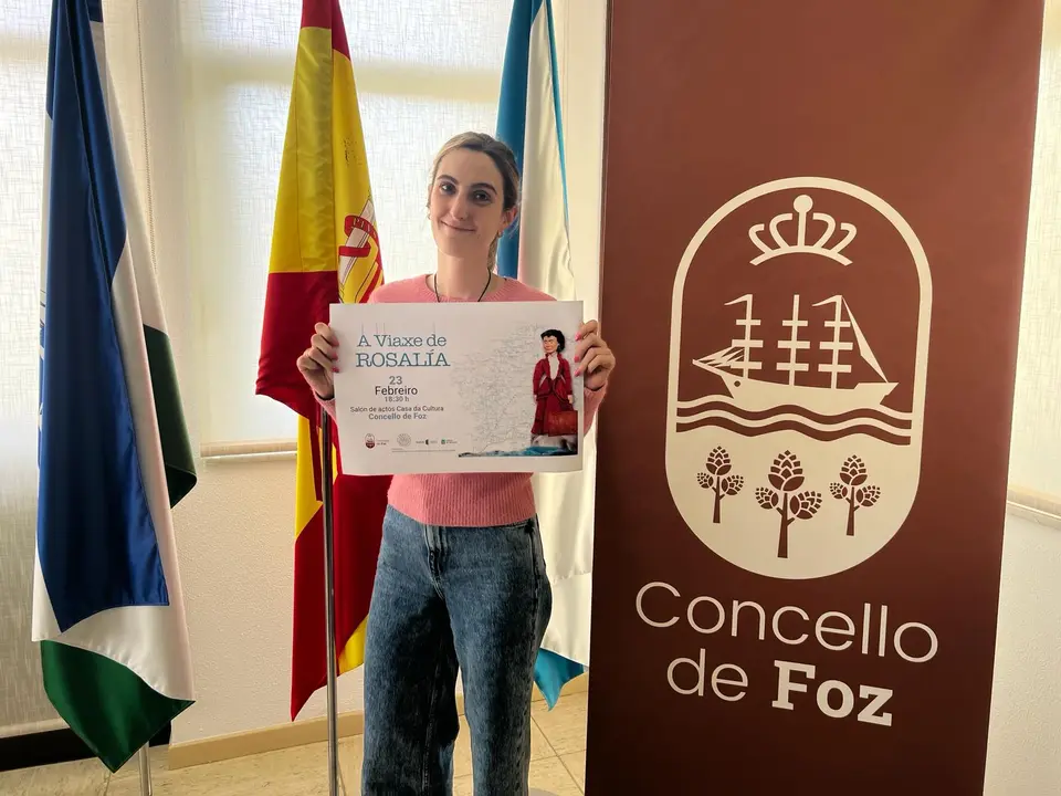 200224 INÉS LÓPEZ COUTO PRESENTANDO A ACTIVIDADE DO DÍA DE ROSALÍA EN FOZ