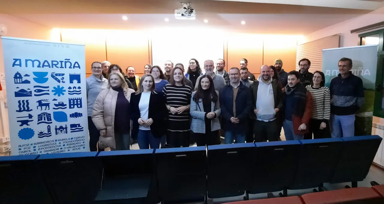 Foto entrega diplomas geoturismo formacion mancomunidade