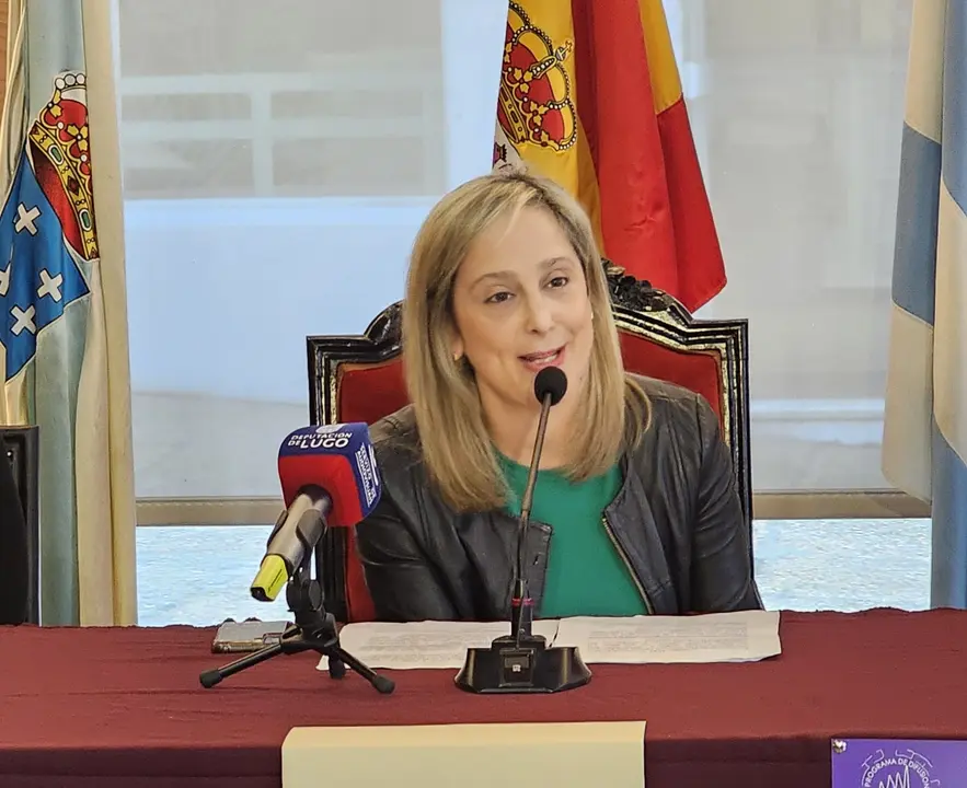 MARÍA LOUREIRO