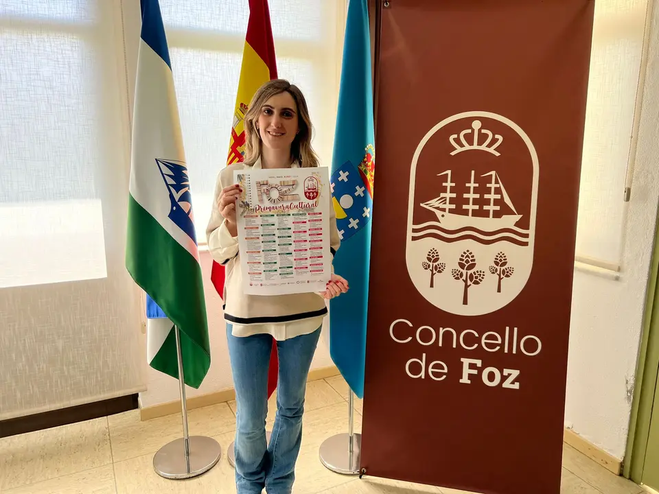 INÉS LÓPEZ PRESENTA A PROGRAMACIÓN DE PRIMAVER A DO CONCELLO DE FOZ