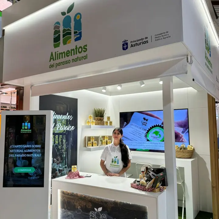 Alimentos del Paraíso Natural en el Mercado de La Paz, Madrid