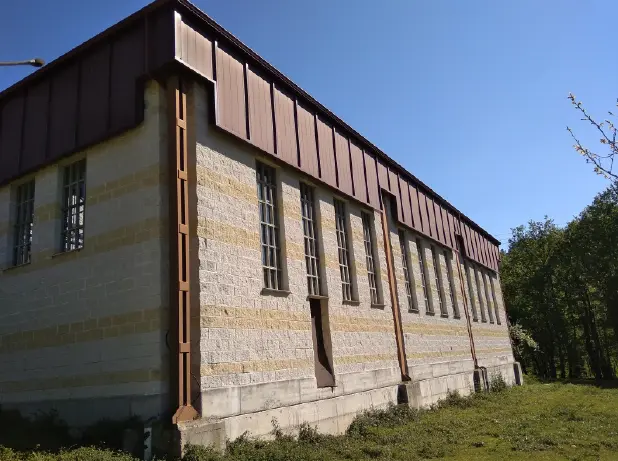 Pabellón polideportivo de Bóveda