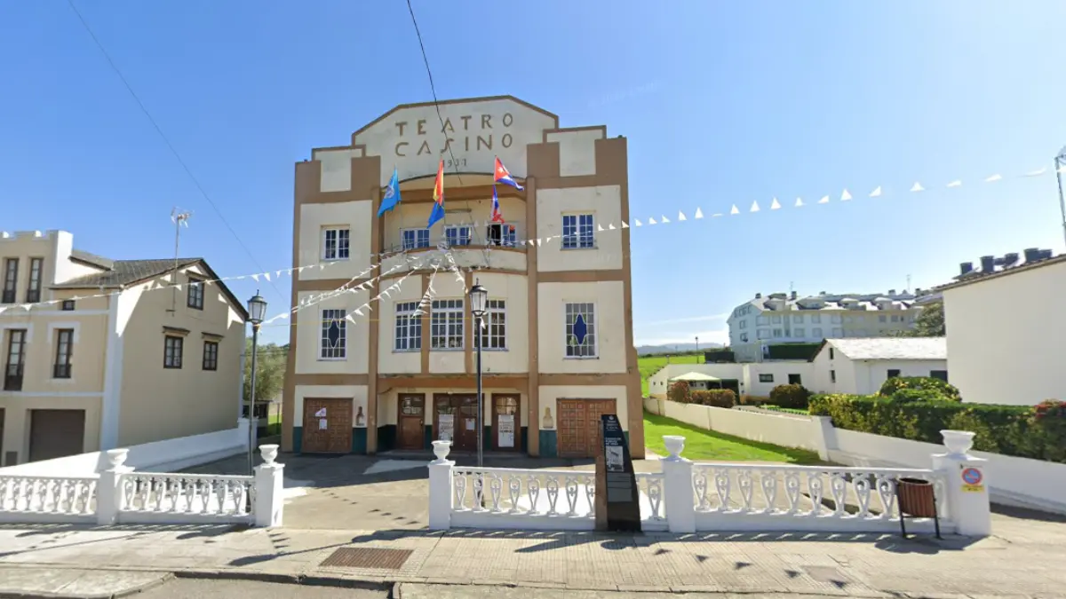 Teatro Casino de Puerto de Vega