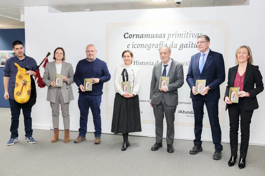 La exposición «Cornamusas primitivas e iconografía de la gaita» podrá visitarse hasta el 10 de mayo en la sede de Afundación de Lugo
