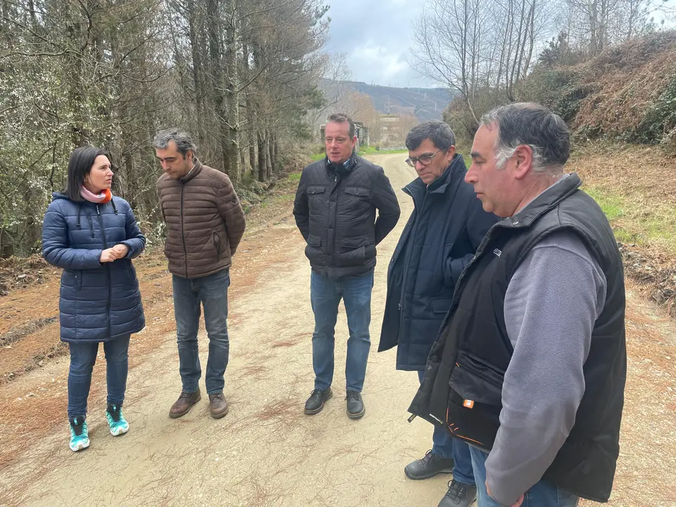 2025_03_13 consejero medio rural visita pesoz y grandas 1