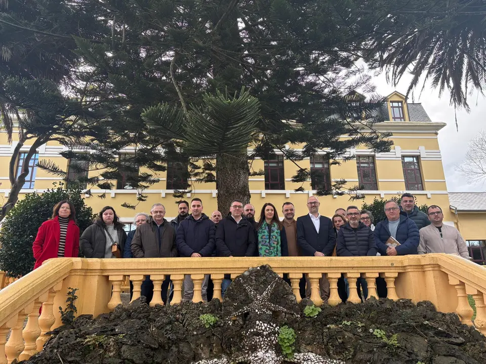 Encontro Pedro Murias Ribadeo problemática Faba Lourenzá