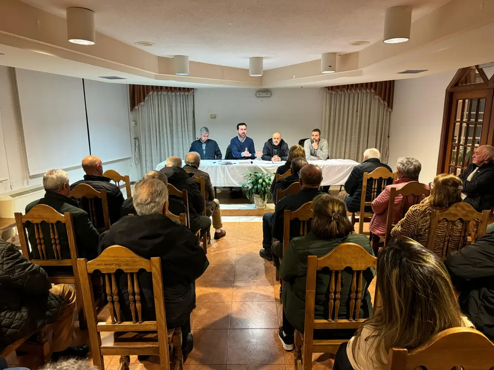 Reunión PP Becerreá