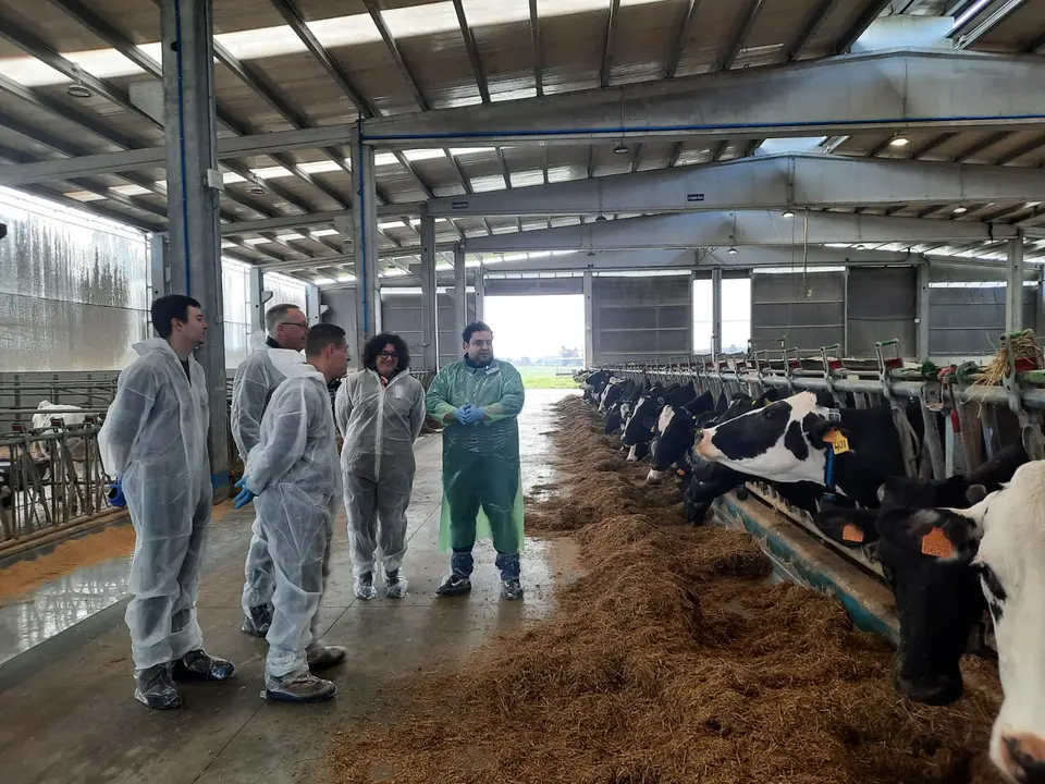260325 Visita Axencia Europea á Granxa Gayoso Castro