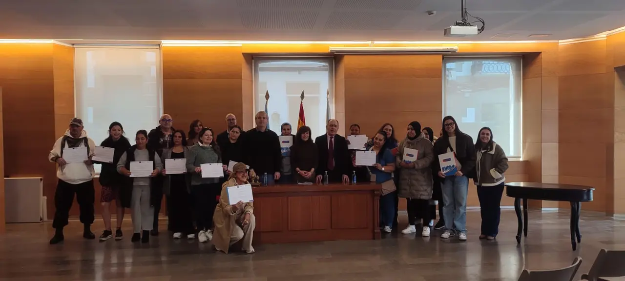Mariña Gueimunde participou na entrega de diplomas dos programas Mellora e Mellora+ 2
