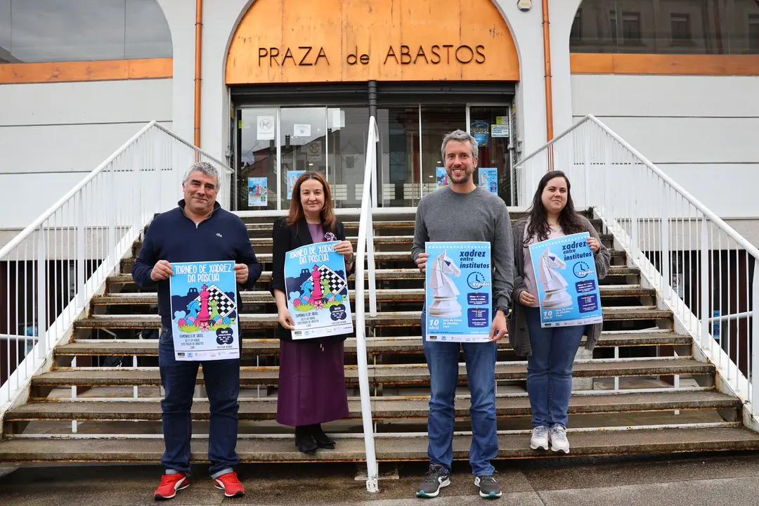 Presentación del torneo de Semana Santa de ajedrez en la Praza de Abastos de Lugo