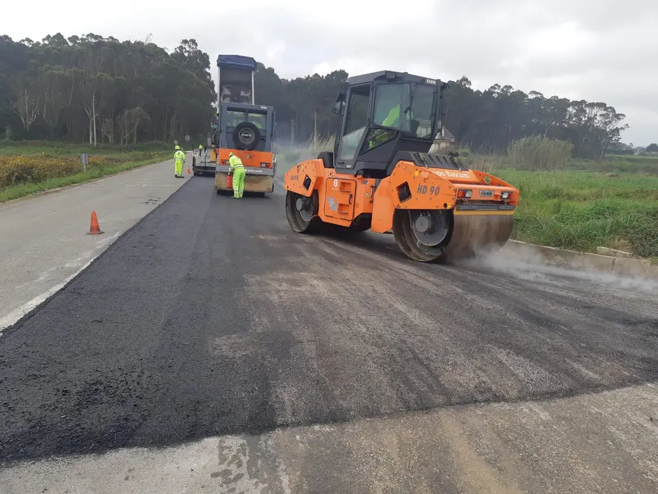 100425 Obras de mellora na LU-P-0611 (1)