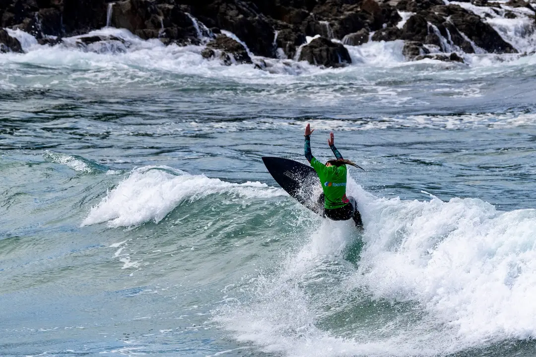 surf tapia