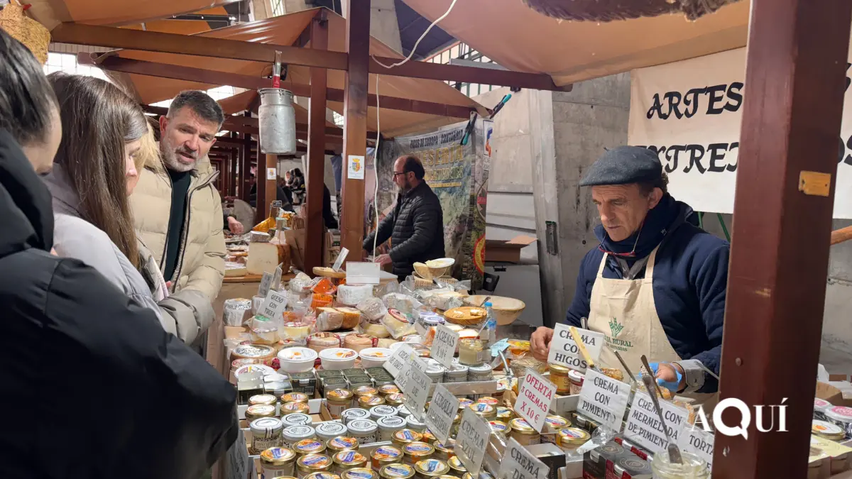 Feria del queso y los productos locales de Taramundi (12)
