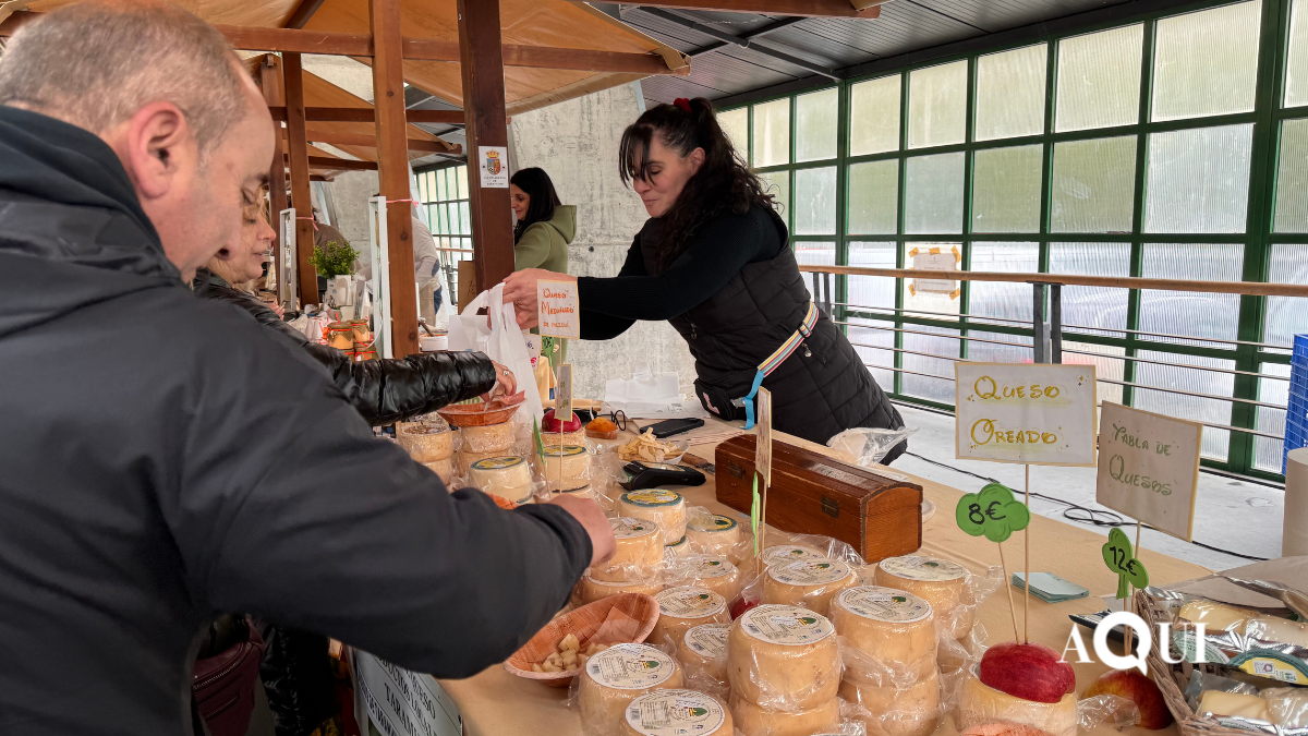 Feria del queso y los productos locales de Taramundi (20)