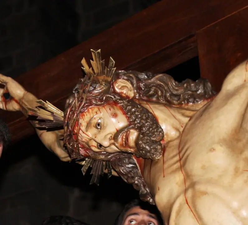 IMX A Xunta de Confrar&iacute;as da Semana Santa de Viveiro impulsar&aacute; un mural art&iacute;stico na Avenida de Lourdes