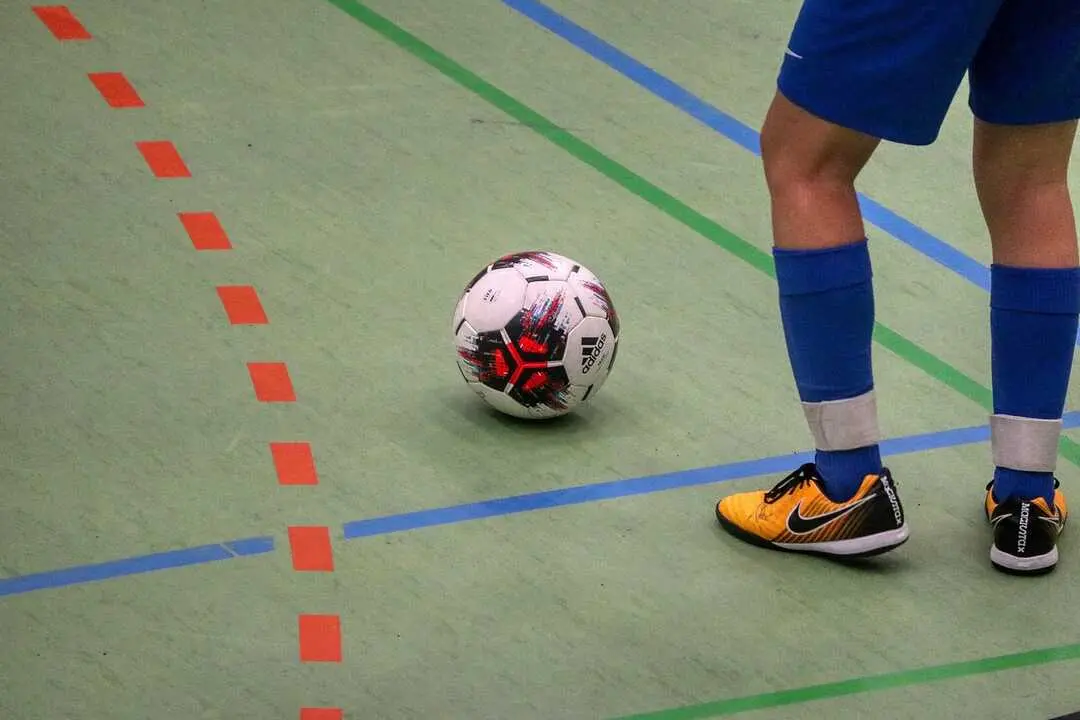 f&uacute;tbol sala