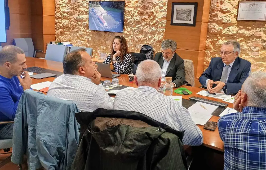 2025_11_05 Comisi&oacute;n Cadasa 1