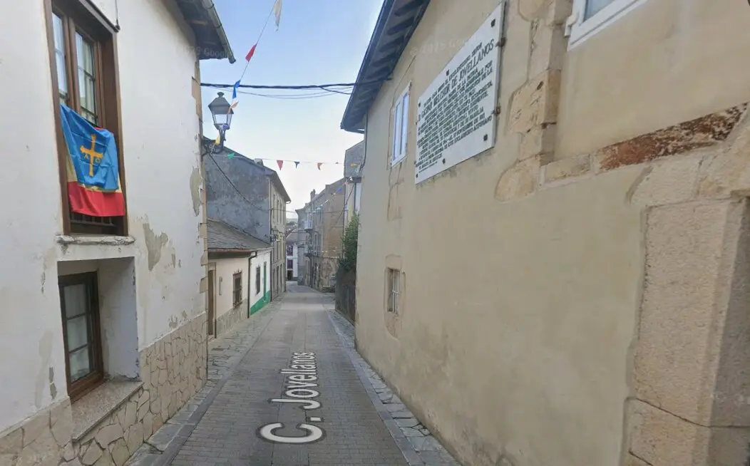 Calle Jovellanos Pto Vega