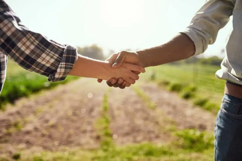 jovenes agricultores