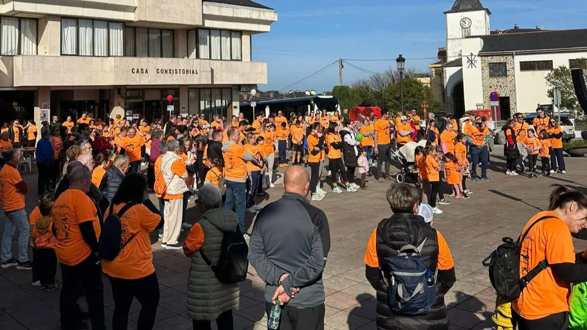 Marcha solidaria organizada por la Asociaci&oacute;n Galban. Imagen de El Franco