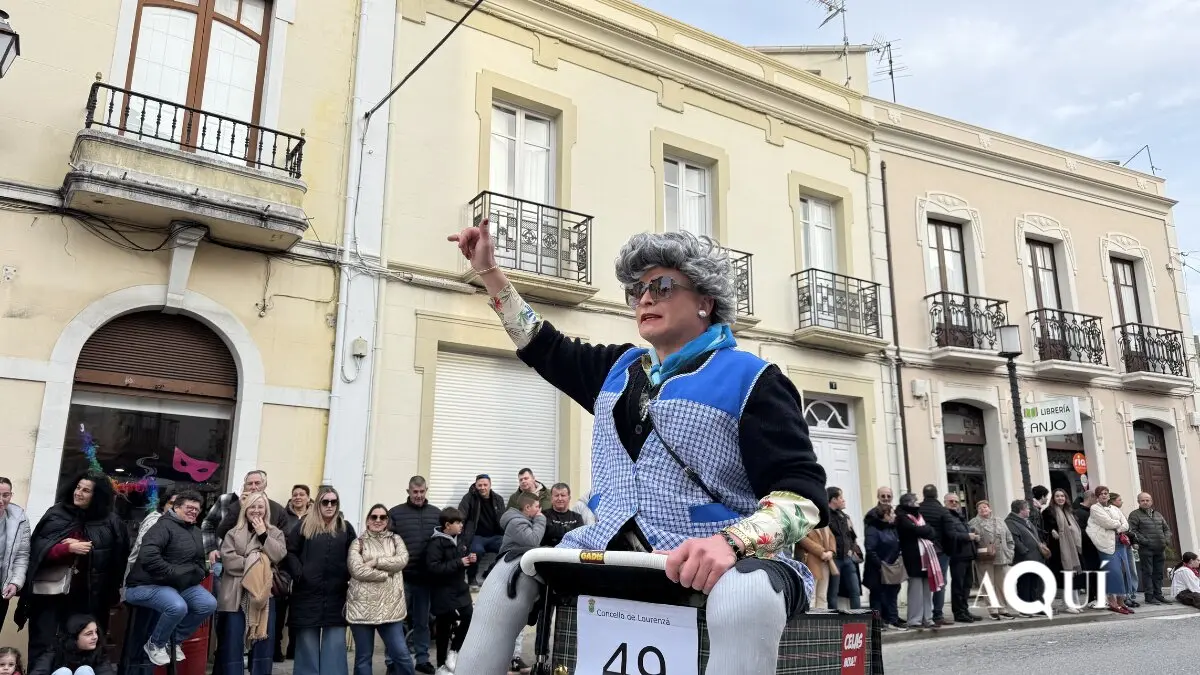 Desfile de Entroido de Lourenz&aacute;
