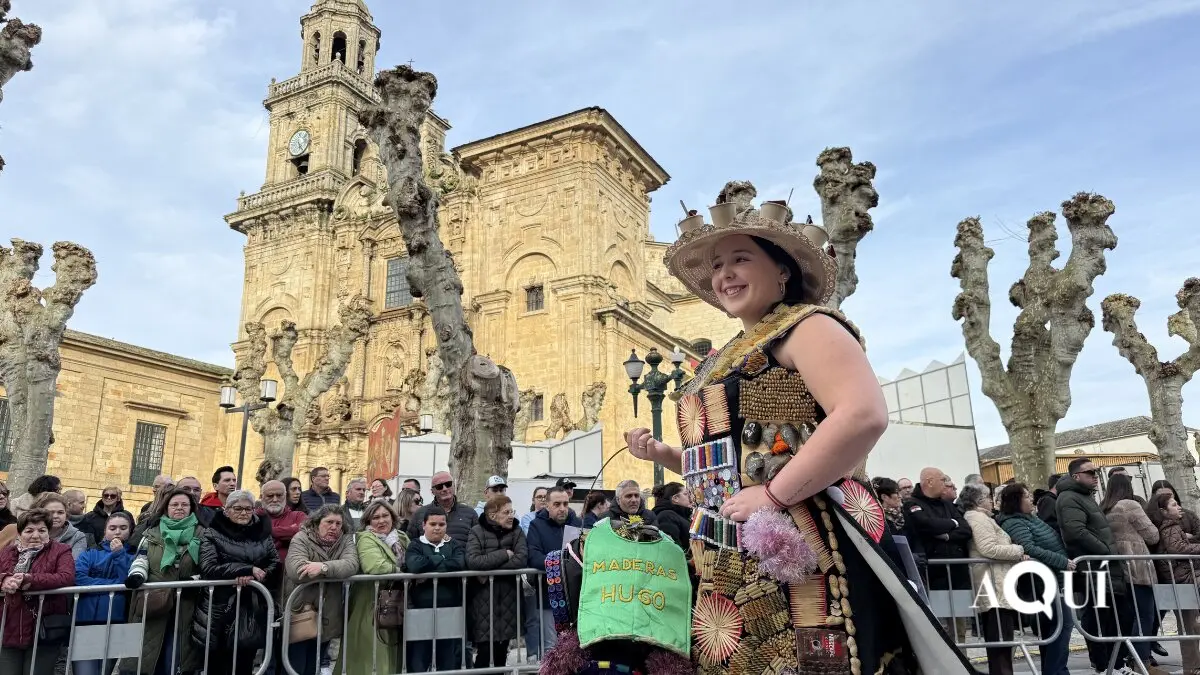 Desfile de Entroido de Lourenz&aacute;