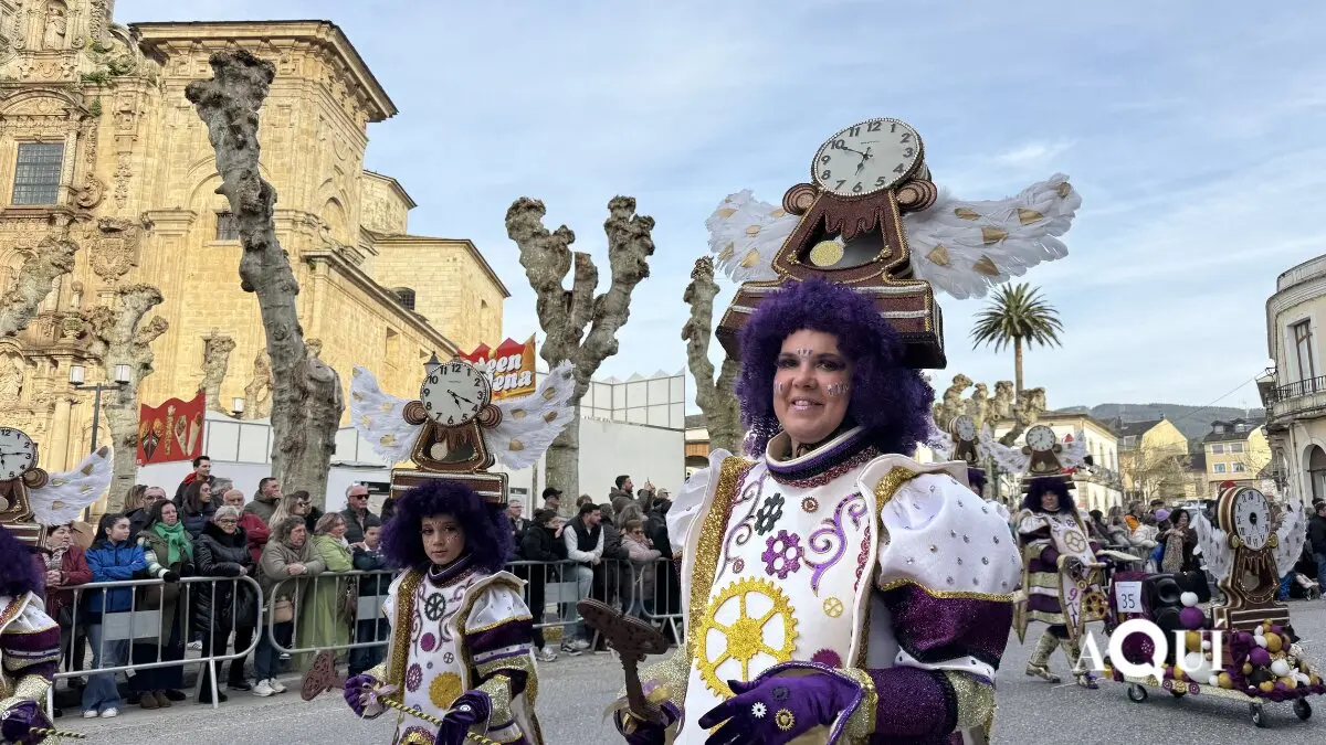 Desfile de Entroido de Lourenz&aacute;