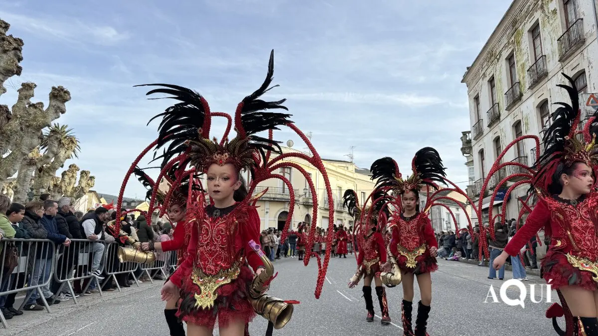 Desfile de Entroido de Lourenz&aacute;