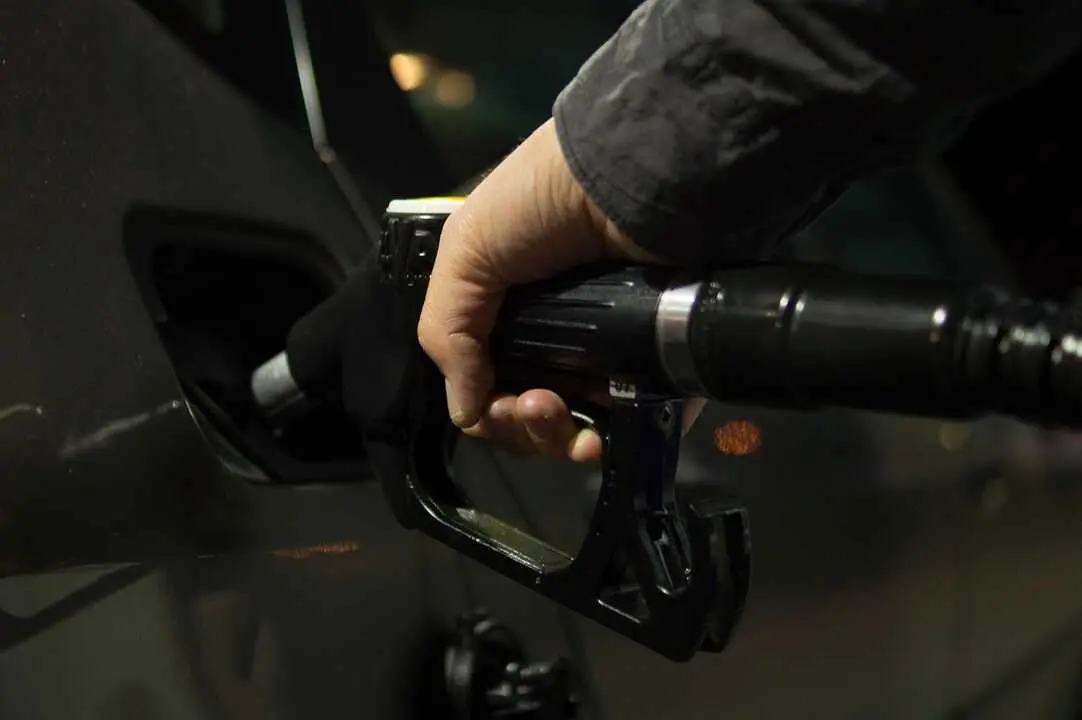 Gasolina, gasolinera, combustible, repostaje, gas&oacute;leo