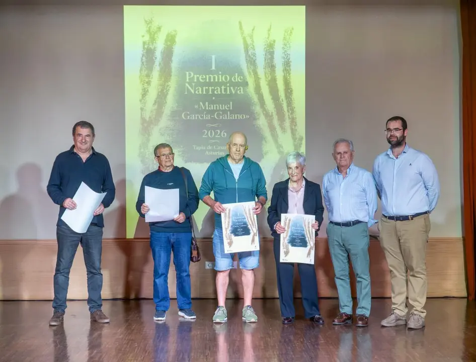 Miembros del jurado presentan el I premio Manuel Galano
