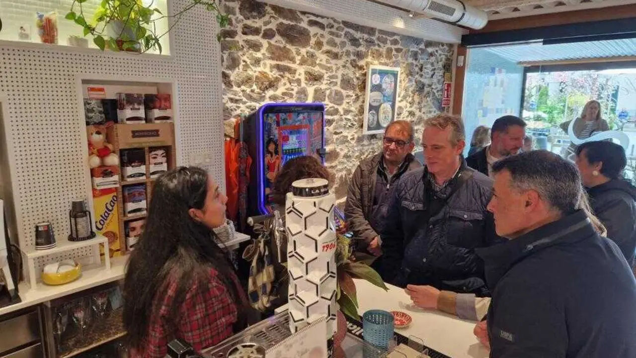 2026_05_14 consejero visita cangas narcea 3 (1)