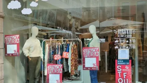 Campa&ntilde;a do Centro Comercial Hist&oacute;rico de Viveiro, F&oacute;ra Stocks de Ver&aacute;n