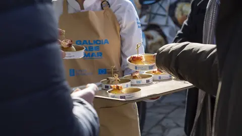 A campa&ntilde;a "Galicia sabe amar" chega &aacute; Mari&ntilde;a