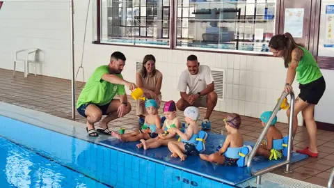 Inicio da tempada da piscina municipal de Cervo
