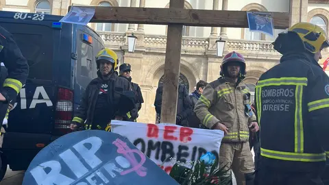Concentraci&oacute;n bomberos en Lugo