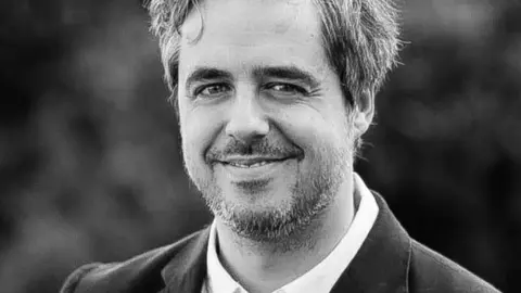 Carlos Garc&iacute;a
