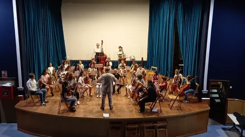 escola de musica burela, contrataci&oacute;n profesorado