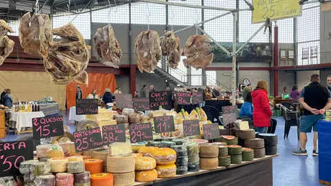 mercado productos del cerdo vegadeo