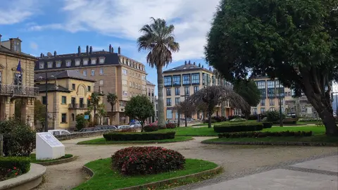 censo ribadeo supera 10.000 vecinos censados