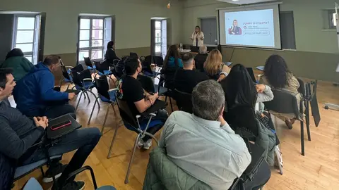 160424 Foto curso formacion facebook