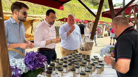 2024_07_13 Presidente en Mercado Medieval de Pianton 1