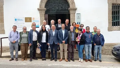 Xornadas da FEGAC en Mondo&ntilde;edo e presentaci&oacute;n do proxecto da Viaxe Tur&iacute;stica Cultural e Xacobea a Cuba para participar nos actos homenaxe a Mestra mindoniense Cubana ANDREA L&Oacute;PEZ CHAO vicepresidenta da Sociedade Hijas de Galicia e Directora do Plantel educativo Concepci&oacute;n Arenal do Centro Galego da Habana