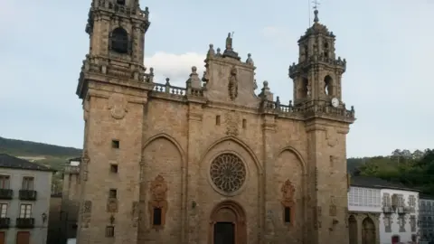Foto de la catedral de Mondo&ntilde;edo