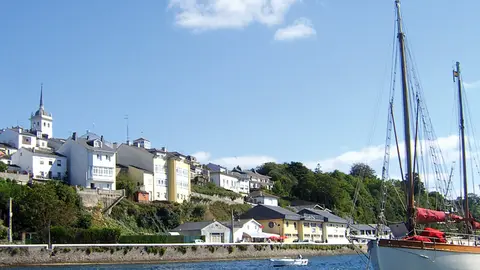 Foto del puerto de Castropol