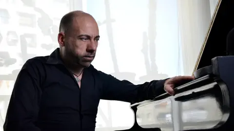 Juan Carlos Cambas, pianista argentino que actuar&aacute; en Mondo&ntilde;edo