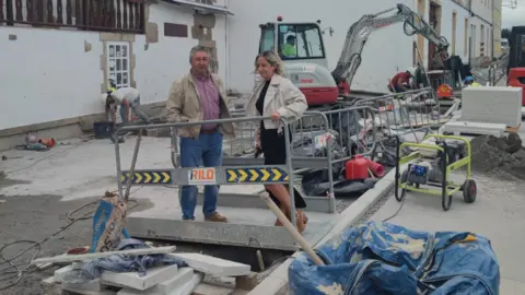Revisi&oacute;n de las obras en Celeiro.