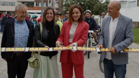 Foto del momento de la presentaci&oacute;n de la carrera