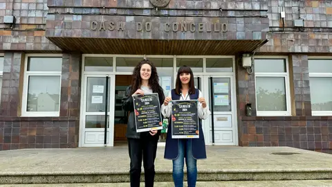 Marta Rouco e Paula Vigo, tras la presentaci&oacute;n del Sama&iacute;n infantil de Vilalba